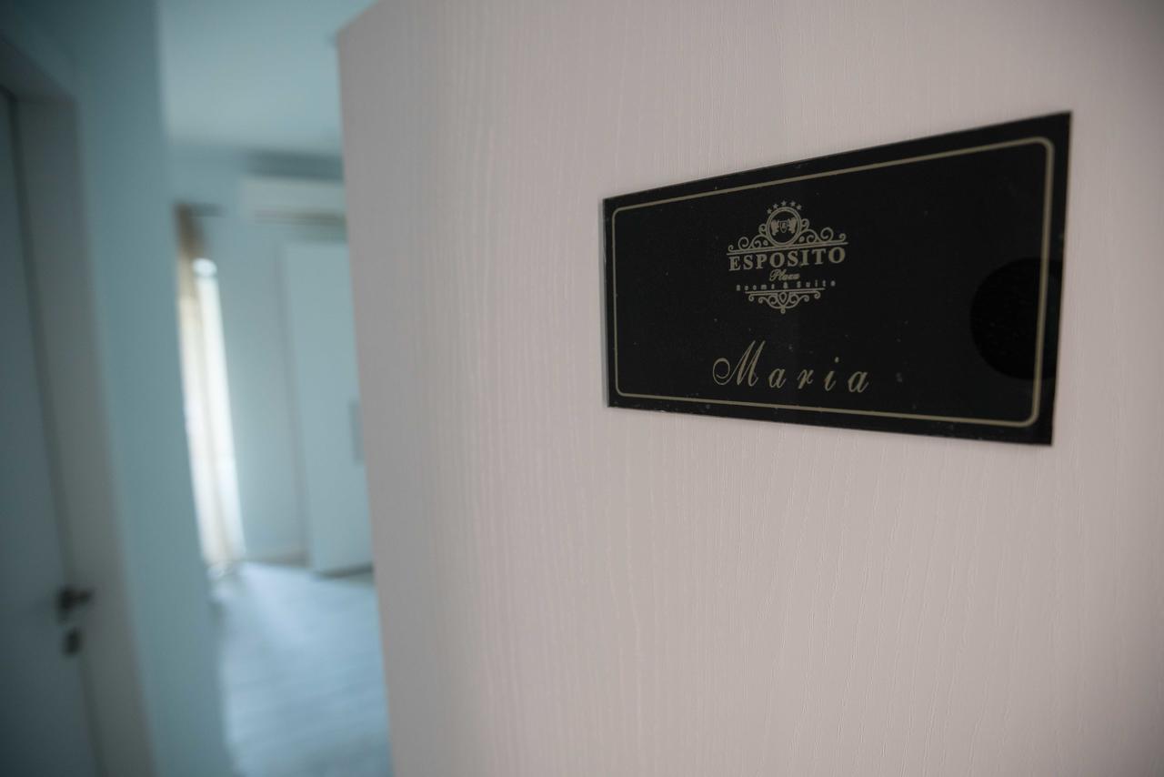 Esposito Plaza- Rooms & Suite Nápoles Exterior foto