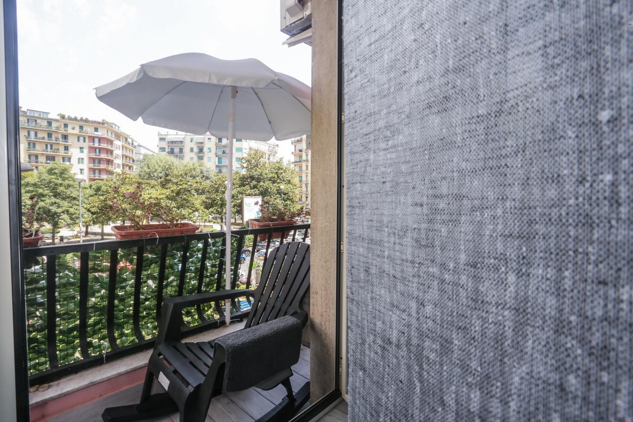 Esposito Plaza- Rooms & Suite Nápoles Exterior foto