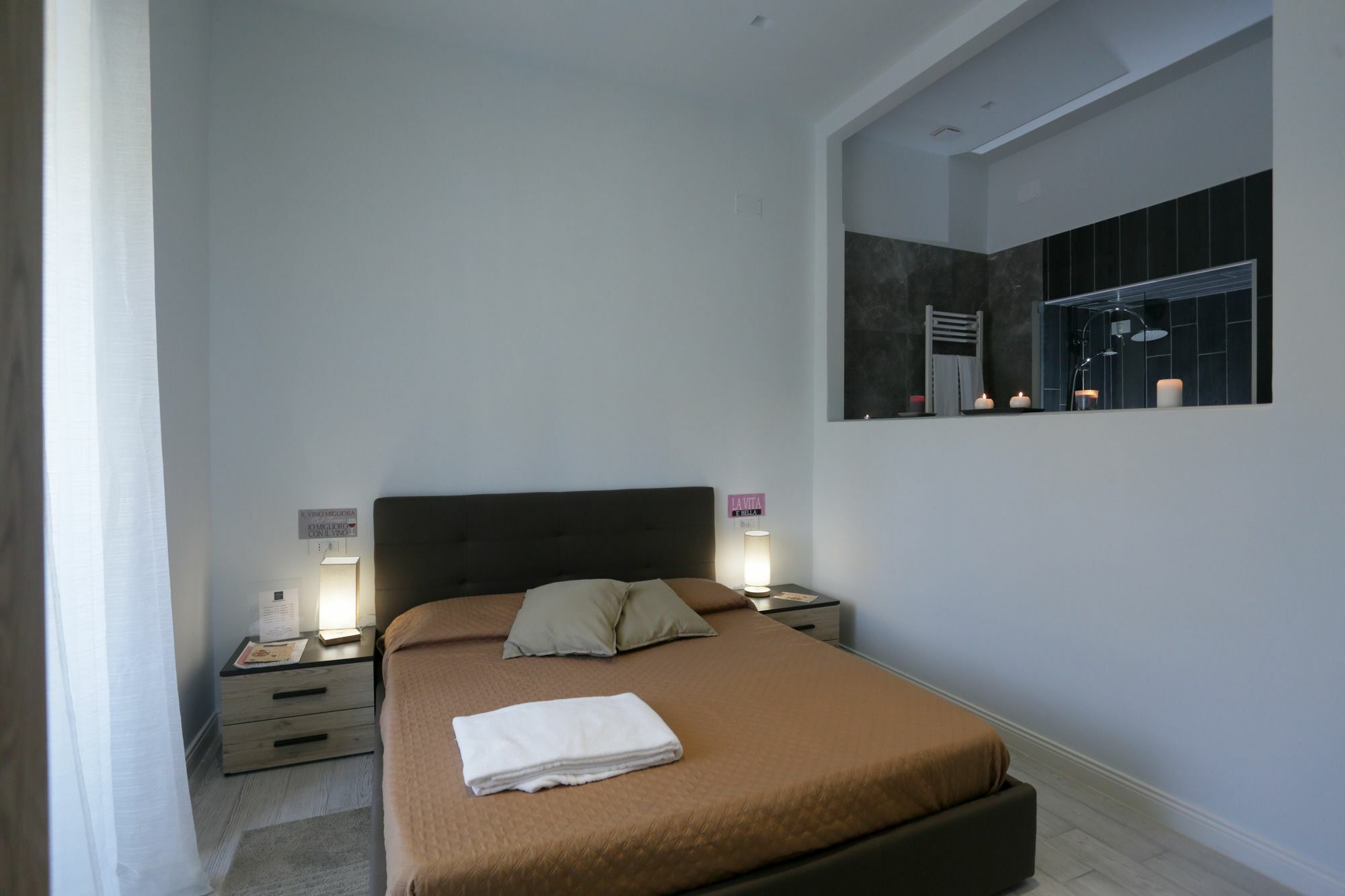 Esposito Plaza- Rooms & Suite Nápoles Exterior foto